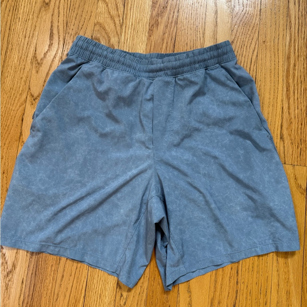 LULULEMON Pace Breaker 7” Lined Shorts Gravel Dust Chambray Size Medium